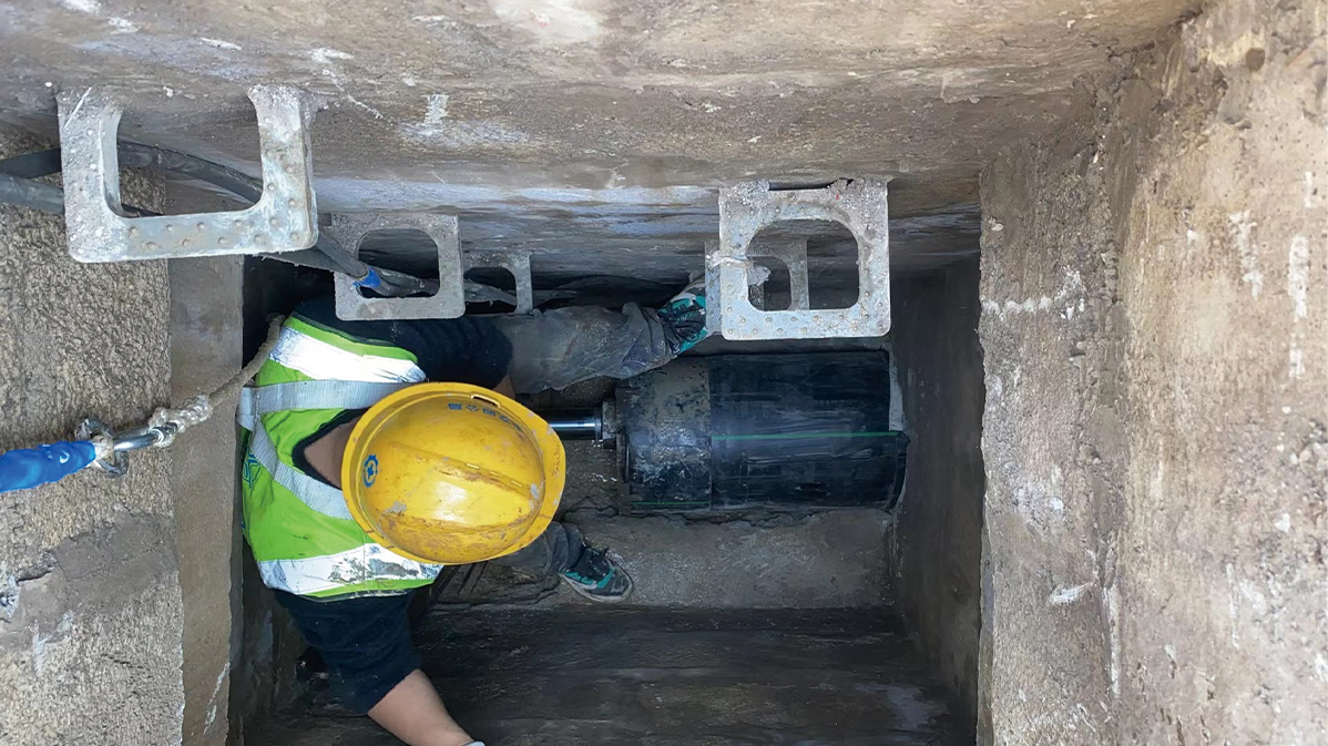 金牛HDPE短管内衬法